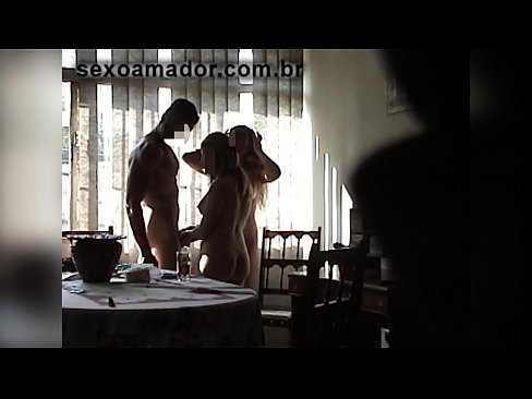 ❤️ Cov phooj ywg sib deev caw ib tug txiv neej loj thiab ib tug threesome nrog nws ❤  Fucking video  ntawm hmn.mouthporn.ru%